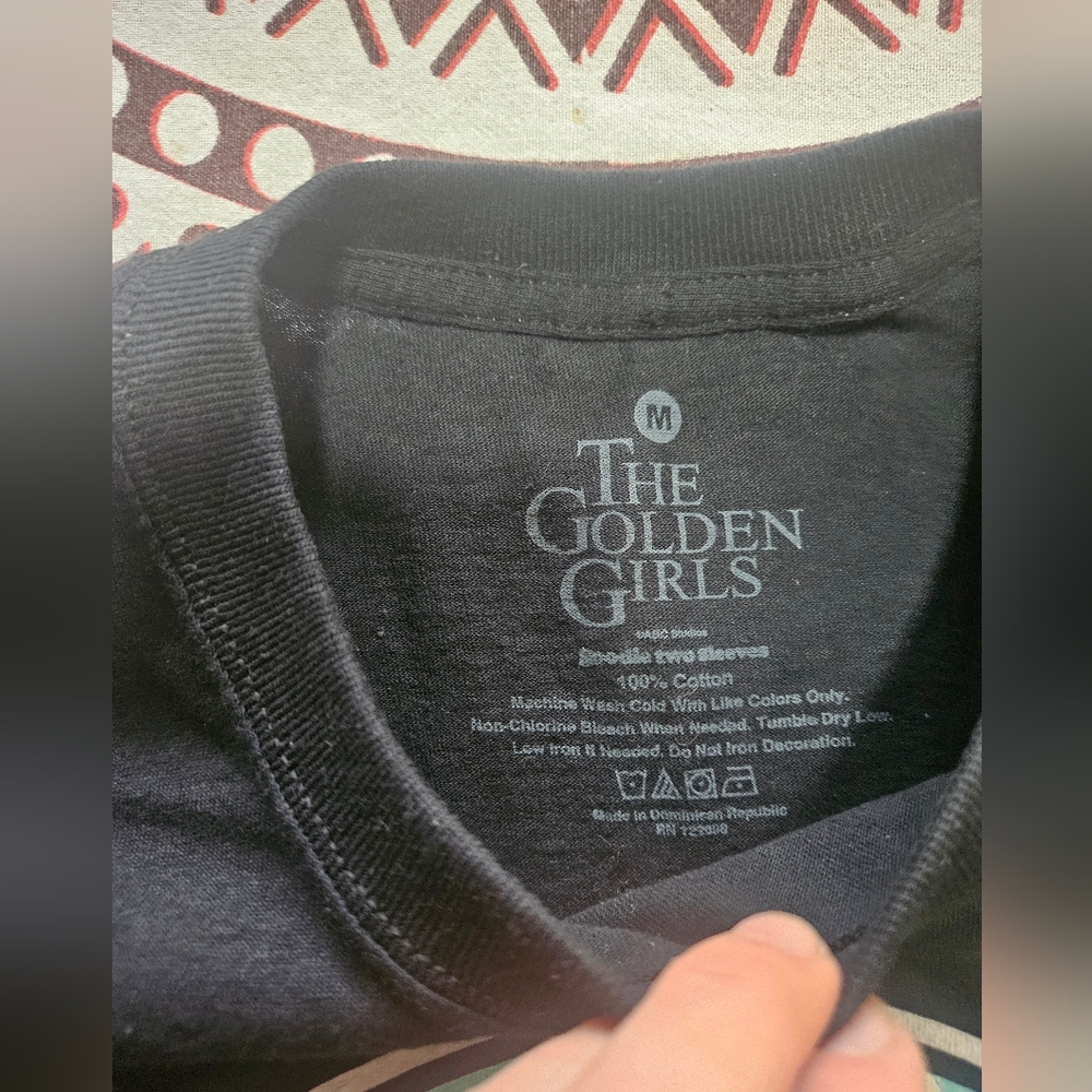 Golden Girls Medium Black T-Shirt UNISEX - Picture 4 of 5